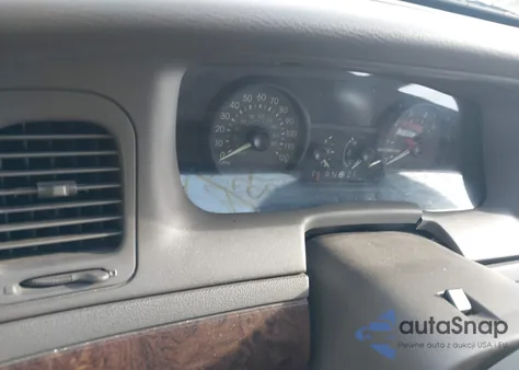 2010 Mercury Grand Marquis Ls (Fleet Only) z USA, uszkodzony, nr VIN 2MEBM7FV6AX622919